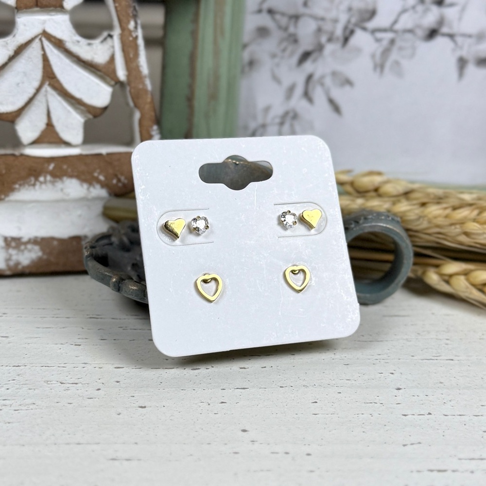 Pip Pop Ouchless Heart Stud Earrings Set